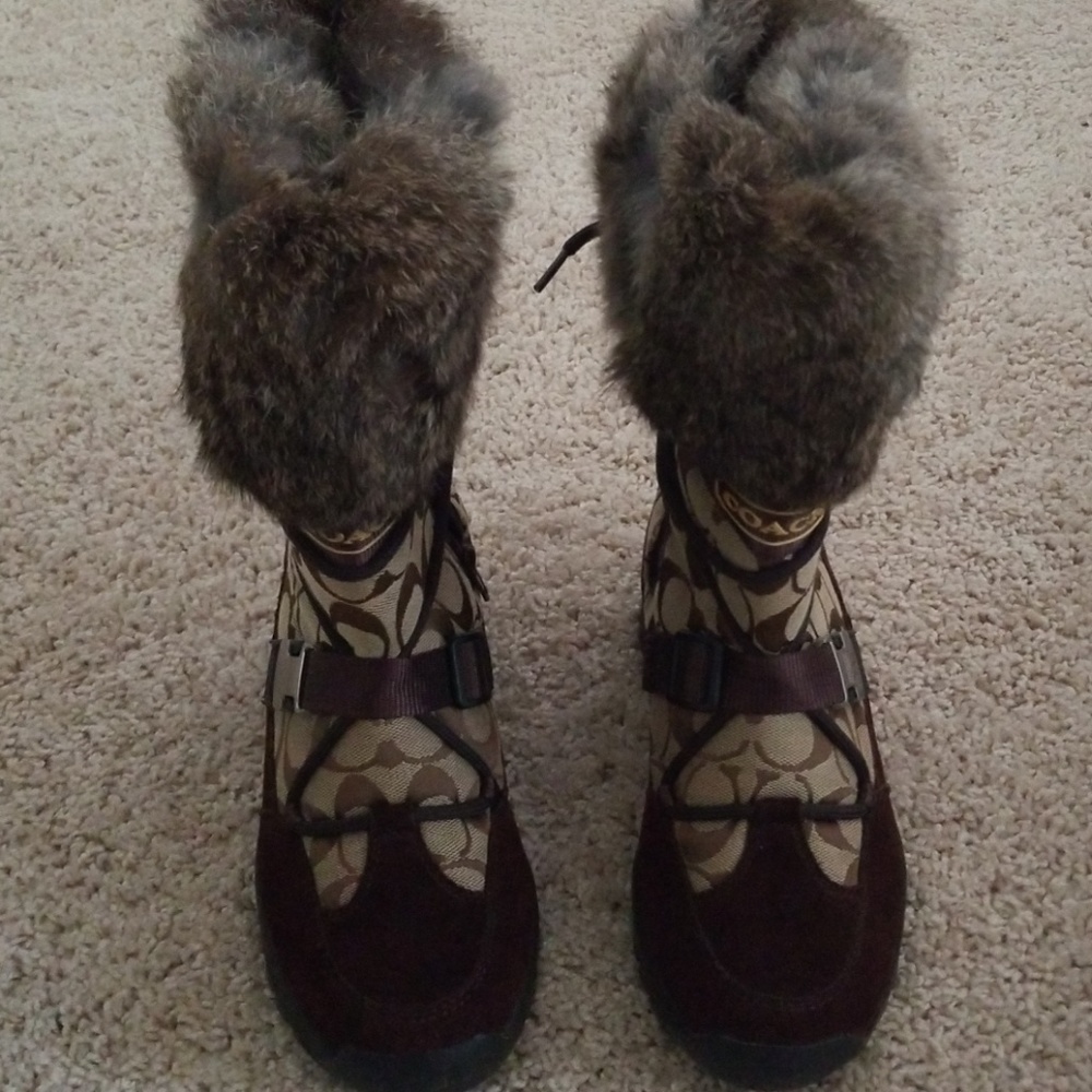 Gorgeous Used Signature Coach Boots 3 1/4 Size 6 - Picture 3 of 5